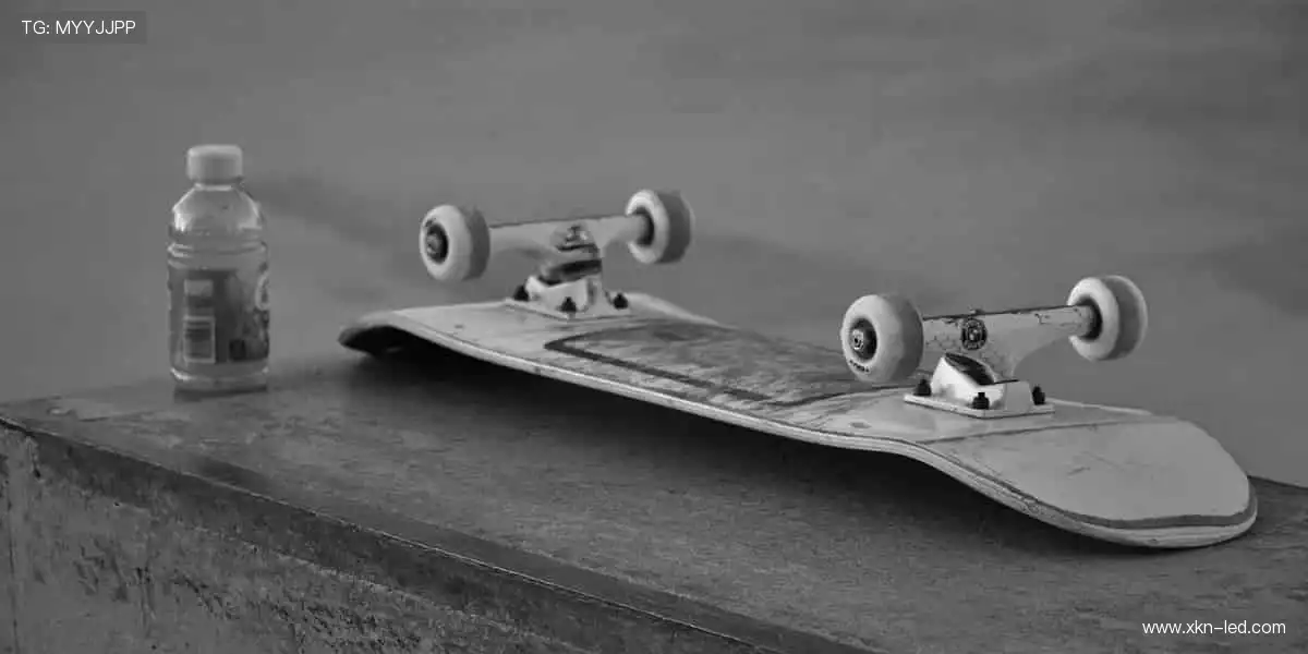 球迷的第二主场,🎯 从球星同款到限量周边,一网打尽你的热爱!